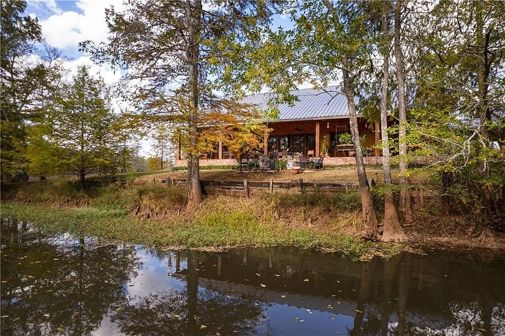 951 Hidden Rdg, Woodworth, LA 71485 MLS 2420003 Zillow