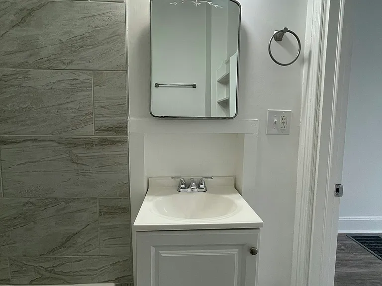 612 W Norris St #3 — Photo 14