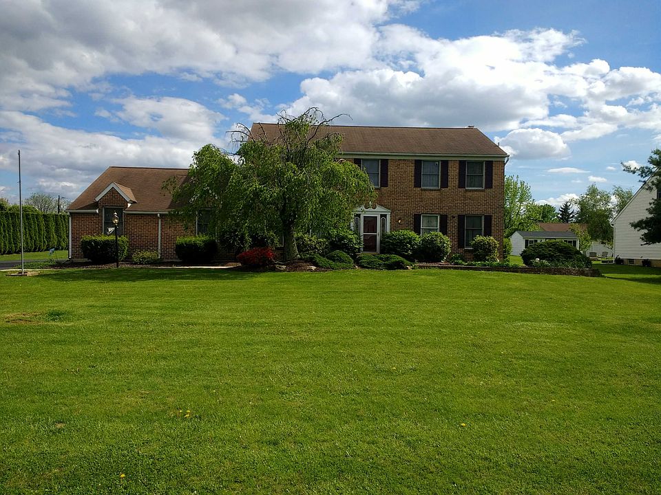 1st image of 5545 Montauk Ln