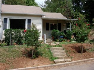 128 Rumbough Pl, Asheville, NC 28806