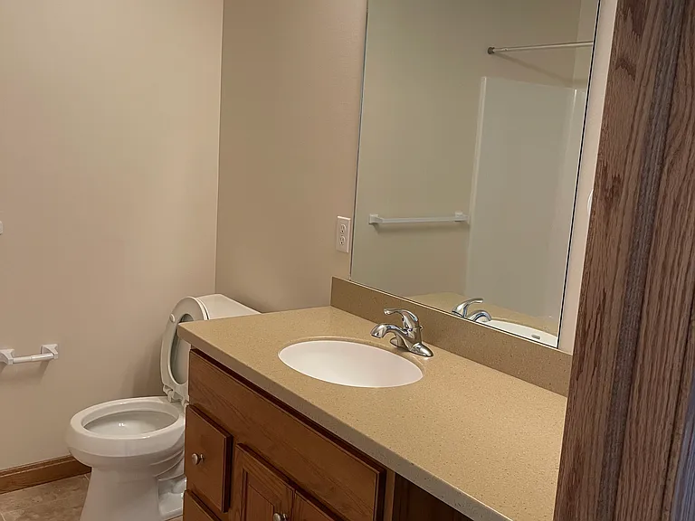 2962 Lena Ct — Photo 10