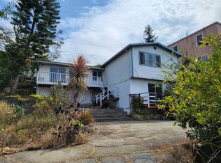 3049 Carlsen St, Oakland, CA 94602