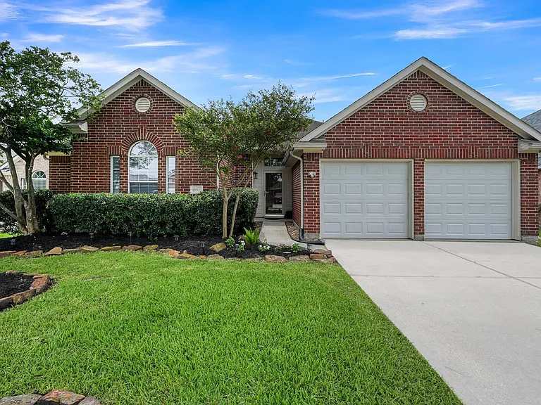 21331 Timber Pines Dr — Photo 1