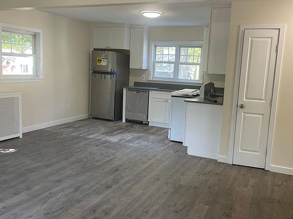 2nd image of 97 Margaretta Ct Floor 2