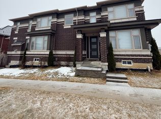 2455 Hibiscus Dr, Pickering, ON L1X0H1