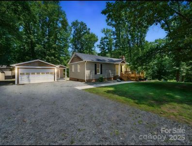 2345 Stallings Rd, Matthews, NC, 28104