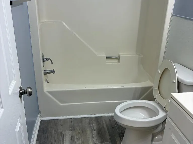 Unit Photo