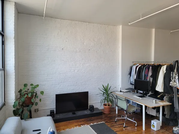 54 Knickerbocker Avenue image 12 of 18