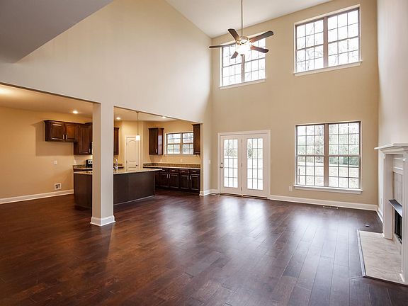 3rd image of 1122 Payton Ln Lot 23