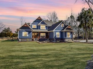 4802 Walking Horse Rd, Hollywood, SC 29449