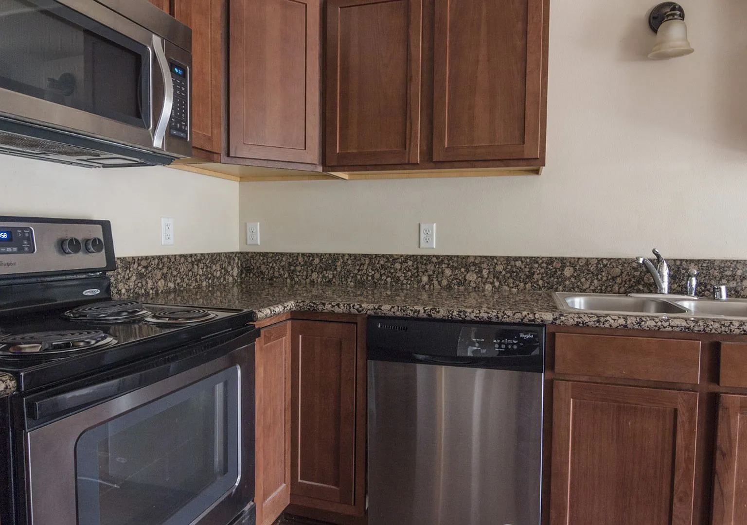 4100 N. Patrick Circle — Photo 4