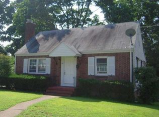 122 Wetherell St, Manchester, CT 06040