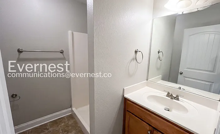 124 Brown Estates Dr — Photo 17