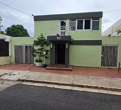 2 bed, $1,400 — Photo 2