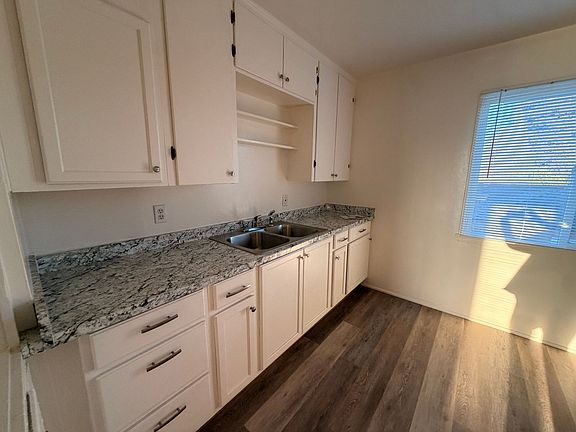 2nd image of 516 N Elizabeth St #A