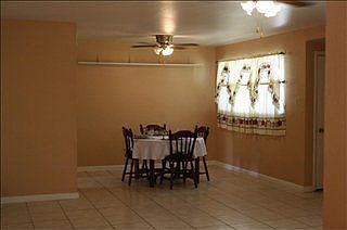 2nd image of 708 W Hervey Dr