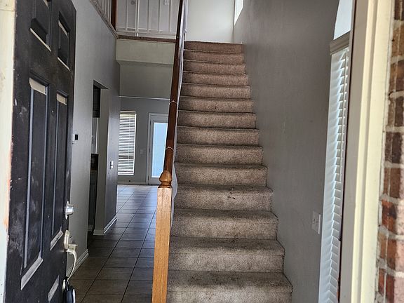3rd image of 1511 Beach Ln