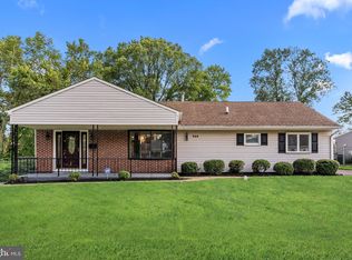 320 Berkshire Rd, Fairless Hills, PA 19030