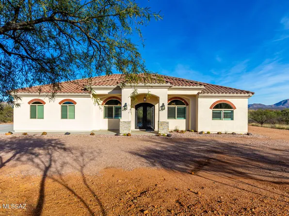 97 Keating Cir, Tubac, AZ 85646