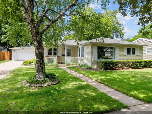2213 N Bennett St, Appleton, WI 54914