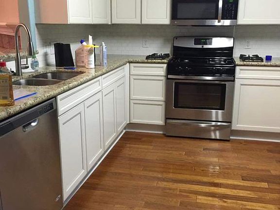 3rd image of 1010 Chase Park Dr