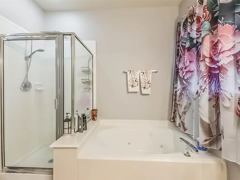 19926 Ashland Brook Ct — Photo 28