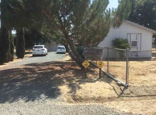 3722 E Barron Rd, Acampo, CA 95220