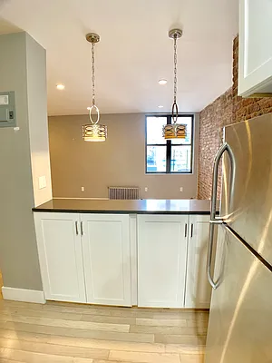 Rented by Bohemia Realty Group | media 4