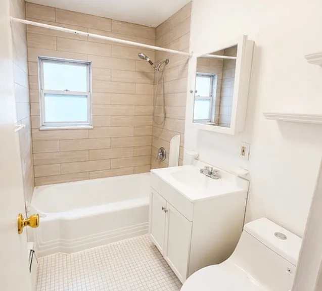 205 E Broadway #6B — Photo 4