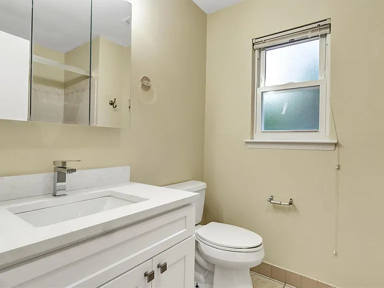 47 Carriage Rd — Photo 21