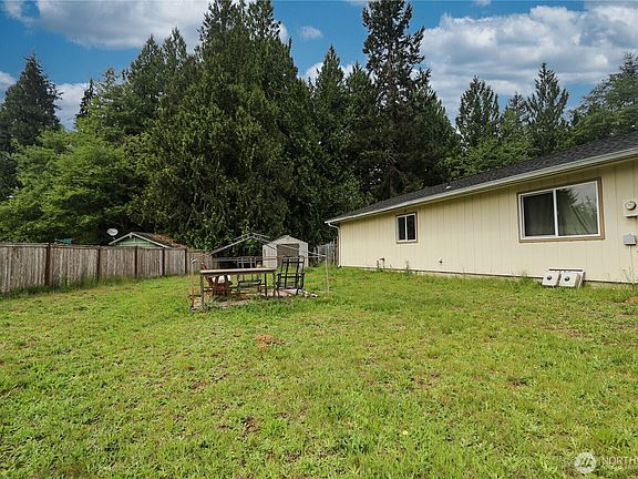 3rd image of 102 Conifer Court