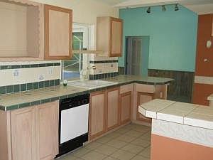 Home For Sale In Port saint lucie