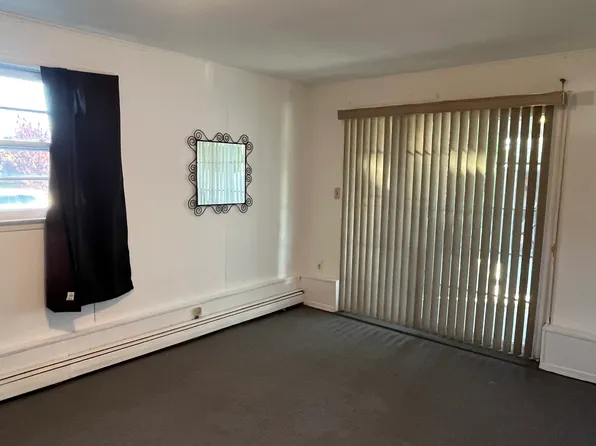 (undisclosed Address), East Meadow, NY 11554