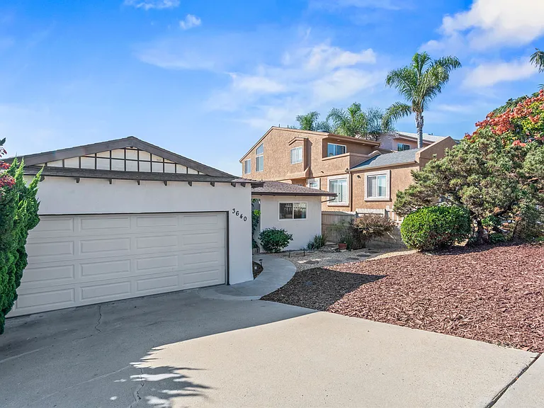 3640 Princeton Ave — Photo 5