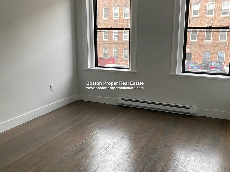 81 Park Dr #3 — Photo 4