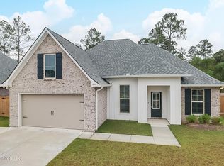 6843 Rolling Green Dr, Pass Christian, MS 39571