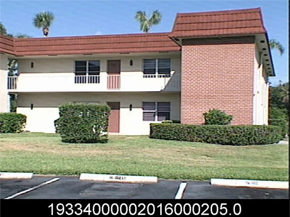 16 Vista Palm Ln APT 205, Vero Beach, FL 32962