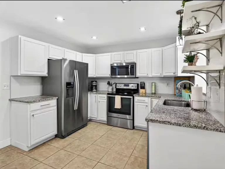 12656 Cumberland Dr — Photo 7