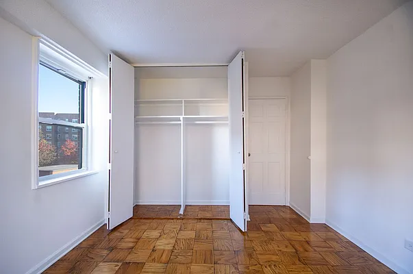 Rented by Rhona Realty | media 5
