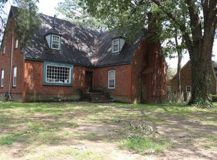 3222 Clarke Rd, Memphis, TN 38115