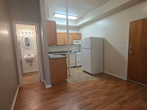 3rd image of 563 S 26th Ave #7