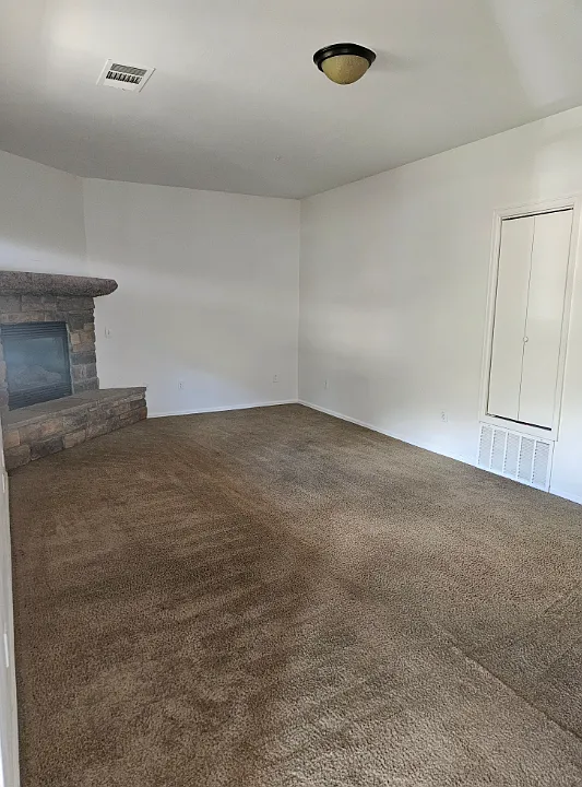 420 E Park Ave #202