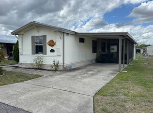 129 Lakeview Dr #129, Mulberry, FL 33860
