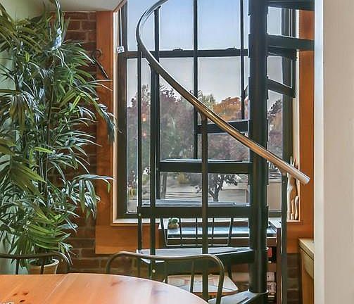 4th image of 24 Norman St APT 202