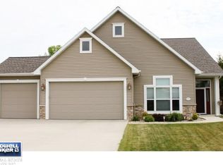 W7200 Fox Hollow Ln, Greenville, WI 54942