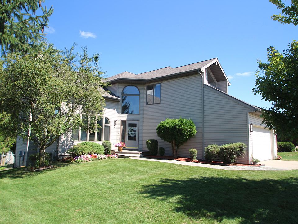 1st image of 2593 Thorn Creek St SE