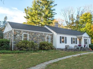 10 Split Rock Rd, Boonton Township, NJ 07005