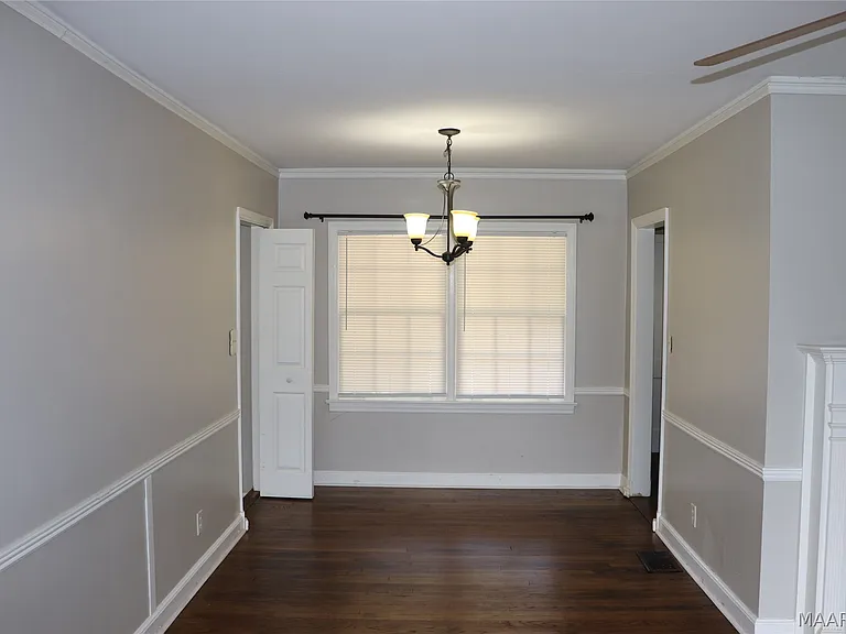 2781 Ashley Ave — Photo 6