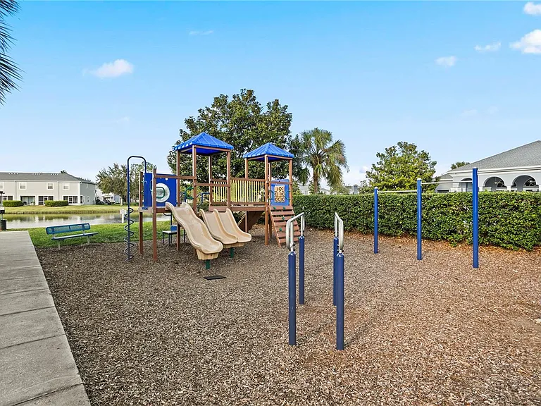 9400 Flowering Cottonwood Rd — Photo 27