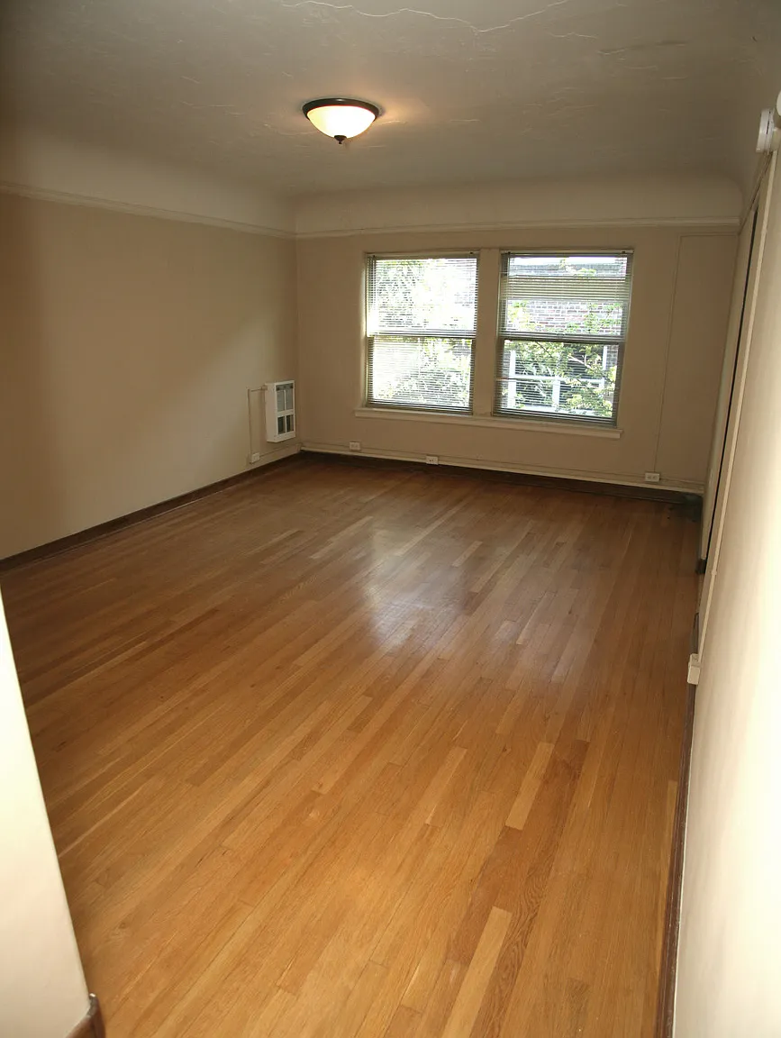 The Blackstone Apartments — Photo 4